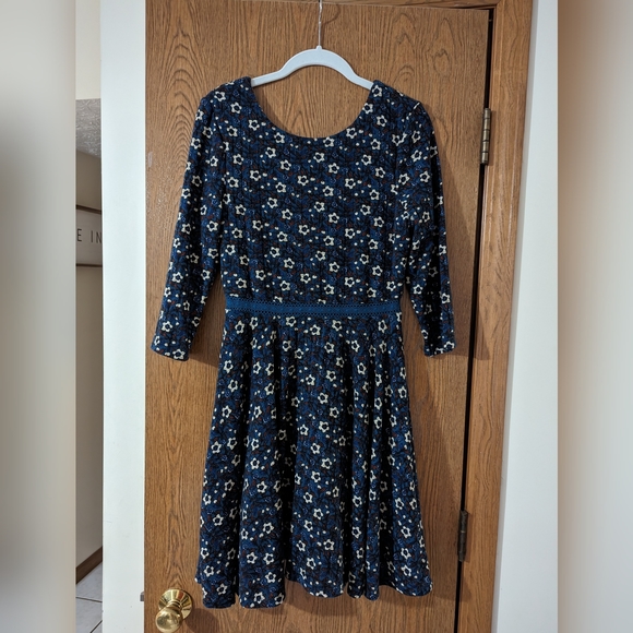 Francesca's Collections Dresses & Skirts - Alya by Francesca's Teal Skater Dress with Zip Back, 3/4 Sleeves-  Small